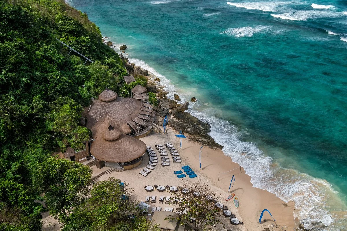 Sundays Beach Club on Bali’s southern coast